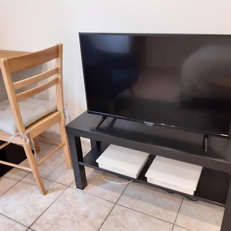 Appartement Aad1 Clamart 200 M Du Tramway T6 St Pave Blc Avec Cuisine Separee Bagian luar foto