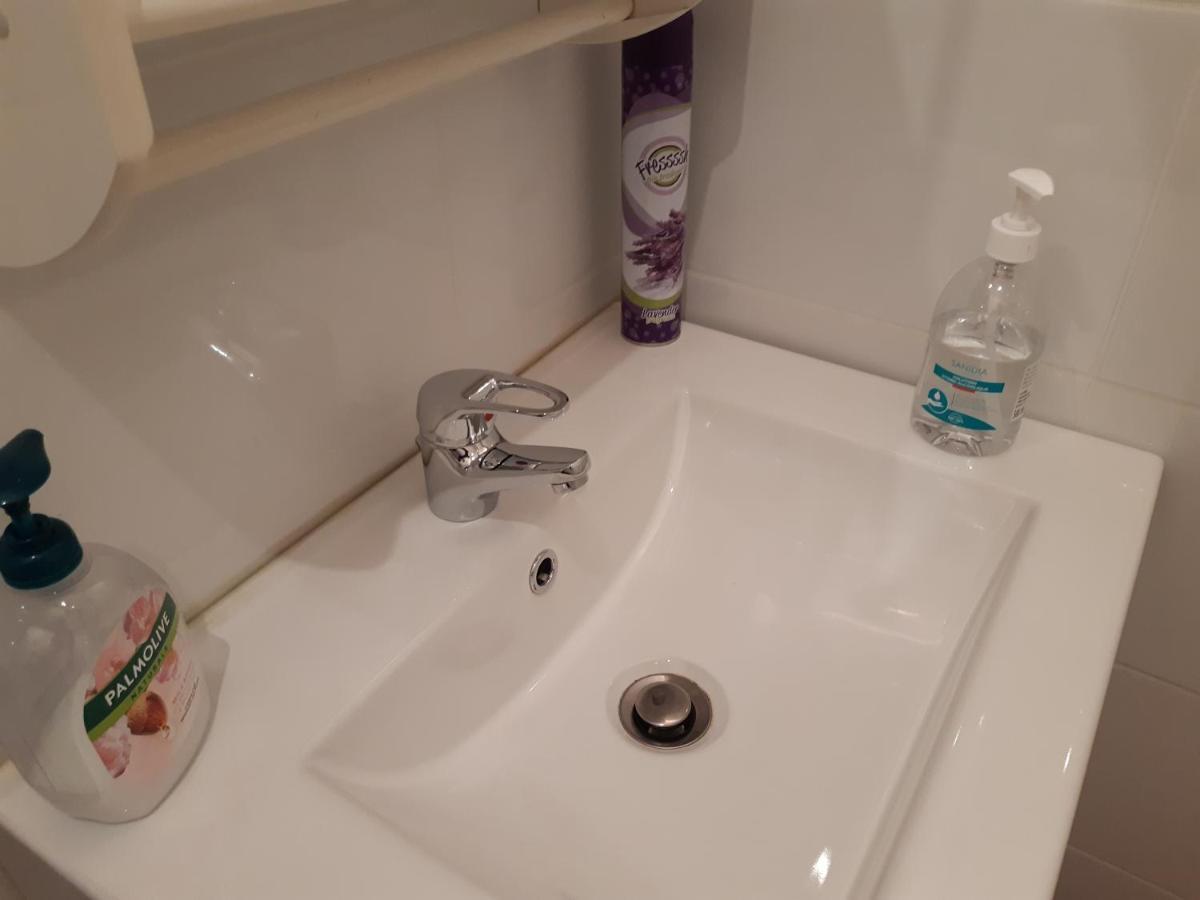 Appartement Aad1 Clamart 200 M Du Tramway T6 St Pave Blc Avec Cuisine Separee Bagian luar foto