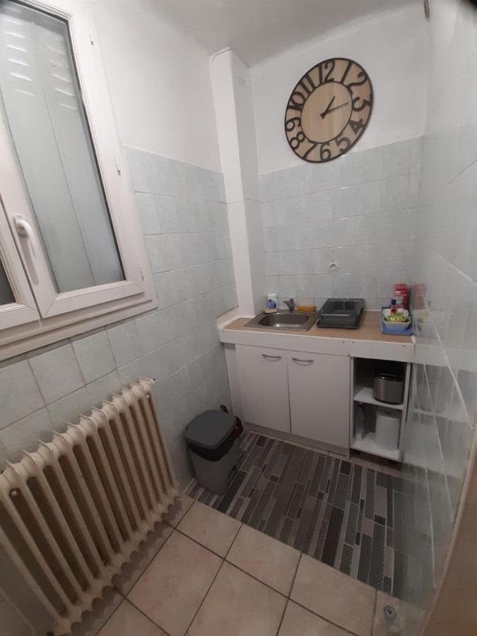 Appartement Aad1 Clamart 200 M Du Tramway T6 St Pave Blc Avec Cuisine Separee Bagian luar foto