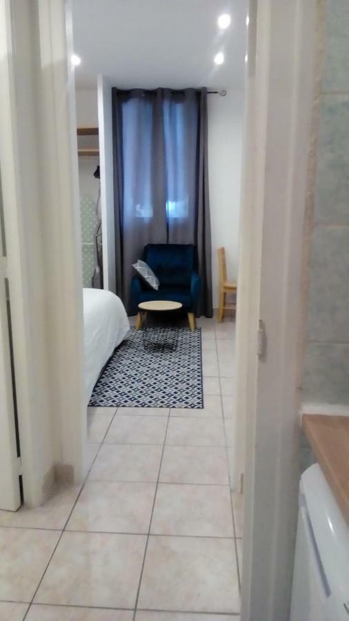 Appartement Aad1 Clamart 200 M Du Tramway T6 St Pave Blc Avec Cuisine Separee Bagian luar foto